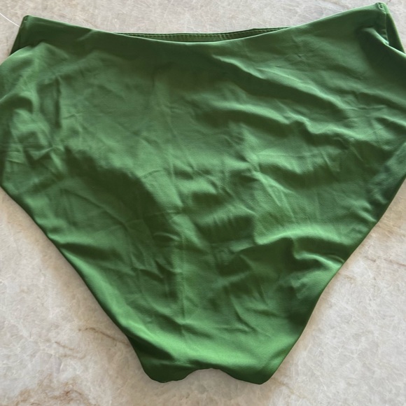 NWOT CUUP ‘The Tap’ Swim Bottoms in Fern XXL - Picture 8 of 9